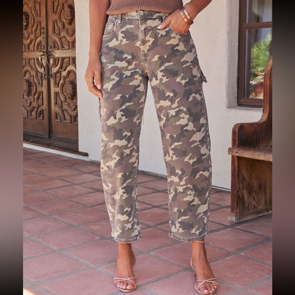 Rolend Super Stretch High Rise Barrel Leg Camo Jeans